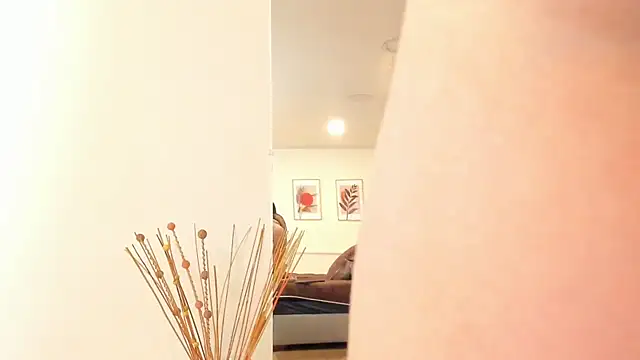 OliviGrace online show from November 10, 2025, 10:04 pm