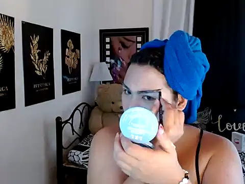 Snapshot of TSbrianaHugeCock chatting on February 5, 2026, 6:53 am TSbrianaHugeCock online show from February 5, 2026, 6:53 am