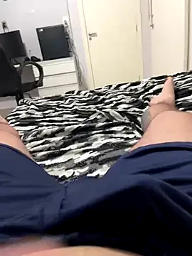 Novinho16cmz online show from November 14, 2025, 2:59 am