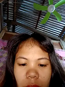 Sexxie Ella22 online show from November 20, 2025, 9:04 pm