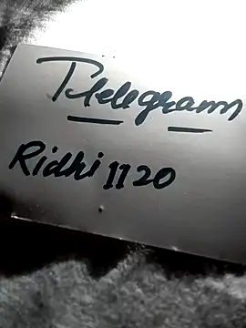liza-212 online show from April 17, 2026, 6:55 pm
