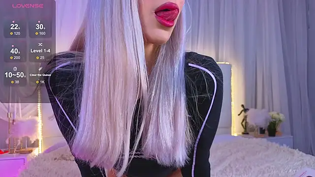 Monica Leen online show from March 1, 2026, 6:24 am