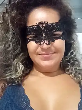 Snapshot of RaphinhaSanches chatting on January 15, 2026, 11:57 am RaphinhaSanches online show from January 15, 2026, 11:57 am