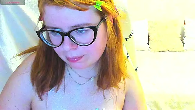 MilisaSweet777 online show from February 8, 2026, 9:23 pm