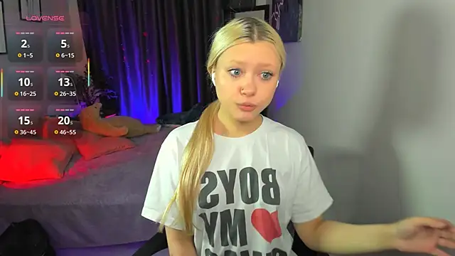 Millie Vanillies online show from December 14, 2025, 6:30 am