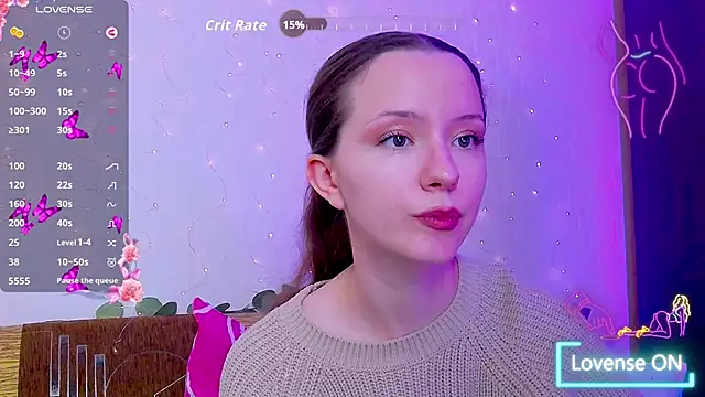Snapshot of BellaVelure666 chatting on September 16, 2025, 6:42 pm BellaVelure666 online show from September 16, 2025, 6:42 pm