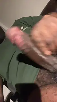 Snapshot of ObeyTheView chatting on December 2, 2025, 6:15 am ObeyTheView online show from December 2, 2025, 6:15 am