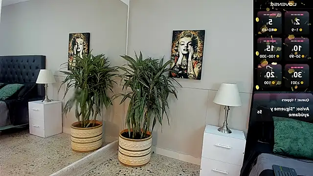 Snapshot of emilio_brandon chatting on October 18, 2025, 11:12 am emilio brandon online show from October 18, 2025, 11:12 am