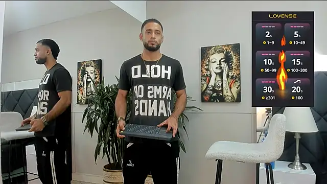 Snapshot of emilio_brandon chatting on November 11, 2025, 10:54 am emilio brandon online show from November 11, 2025, 10:54 am