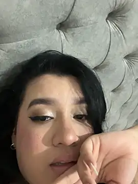 Snapshot of Aliciawhitee chatting on September 9, 2025, 4:44 am Aliciawhitee online show from September 9, 2025, 4:44 am