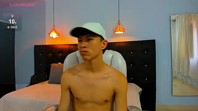 Abraham horny18 online show from November 1, 2025, 8:36 pm