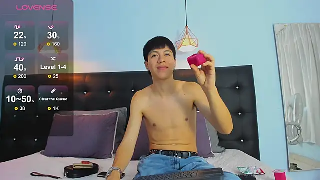 Abraham horny18 online show from November 12, 2025, 8:23 pm