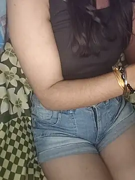 Laila Pahadi online show from November 21, 2025, 10:53 pm