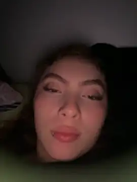 Samantha 2190 online show from October 15, 2025, 4:33 am