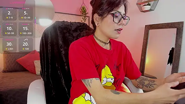 Snapshot of Esmeralda_CO chatting on October 18, 2025, 12:29 pm Esmeralda CO online show from October 18, 2025, 12:29 pm