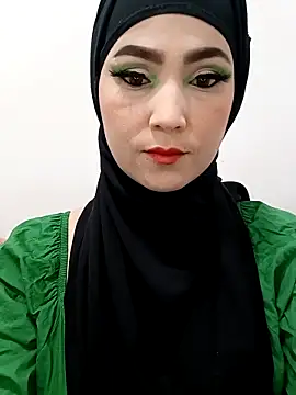 jamila zair online show from March 17, 2026, 1:14 pm