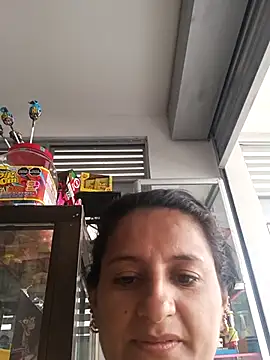 Snapshot of Titiss8921 chatting on September 12, 2025, 12:16 pm Titiss8921 online show from September 12, 2025, 12:16 pm