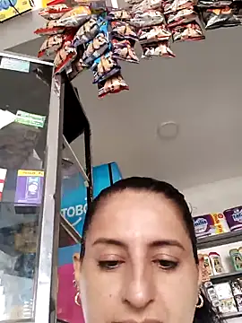 Snapshot of Titiss8921 chatting on October 28, 2025, 12:59 pm Titiss8921 online show from October 28, 2025, 12:59 pm