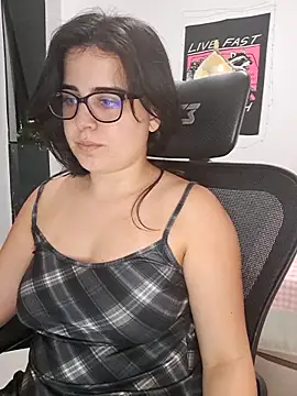 Snapshot of CutteGirl99 chatting on September 25, 2025, 1:55 am CutteGirl99 online show from September 25, 2025, 1:55 am