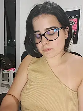 Snapshot of CutteGirl99 chatting on September 12, 2025, 1:06 am CutteGirl99 online show from September 12, 2025, 1:06 am