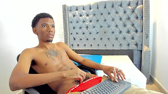 nero reyd online show from March 9, 2026, 7:39 pm