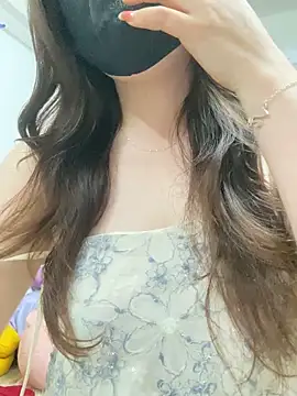 Snapshot of Lee3698 chatting on March 15, 2026, 11:06 am Lee3698 online show from March 15, 2026, 11:06 am