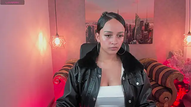 Snapshot of Salome_Smitth_1 chatting on February 9, 2026, 8:40 pm Salome Smitth 1 online show from February 9, 2026, 8:40 pm