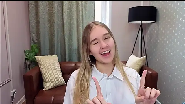 Vel1ka online show from October 21, 2025, 7:41 am