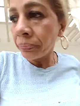 Alisson Milf online show from March 22, 2026, 9:27 pm