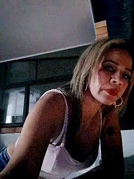 Alisson Milf online show from November 1, 2025, 5:25 am