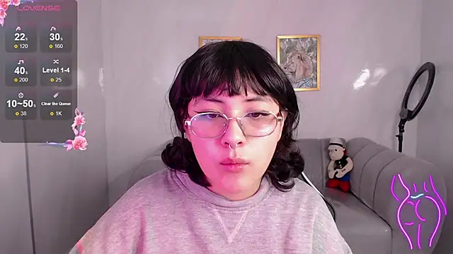 Shizuko b online show from September 27, 2025, 12:55 pm