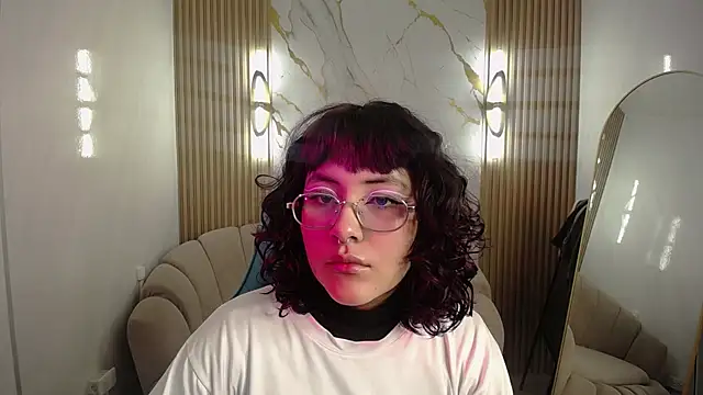 Shizuko b online show from October 8, 2025, 3:08 am