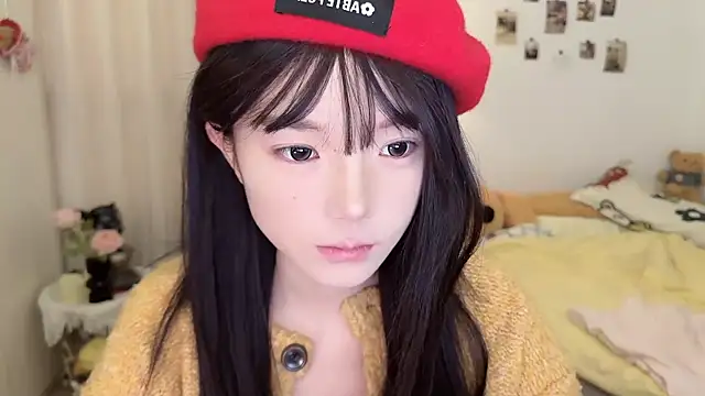 Momo-xx online show from January 10, 2026, 12:39 am