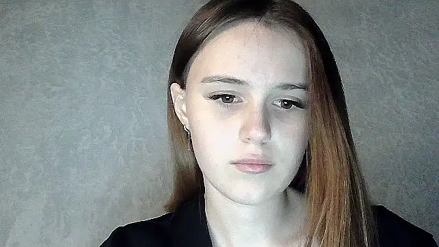 SweetLoraa online show from October 7, 2025, 3:13 pm