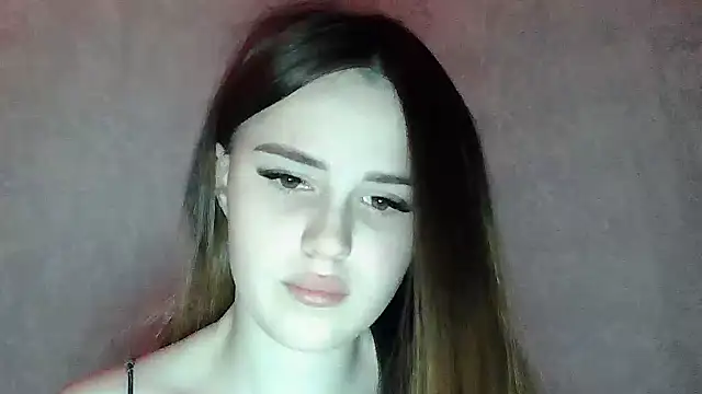 SweetLoraa online show from March 1, 2026, 3:56 pm