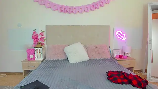 LexyFuun online show from February 20, 2026, 7:10 am