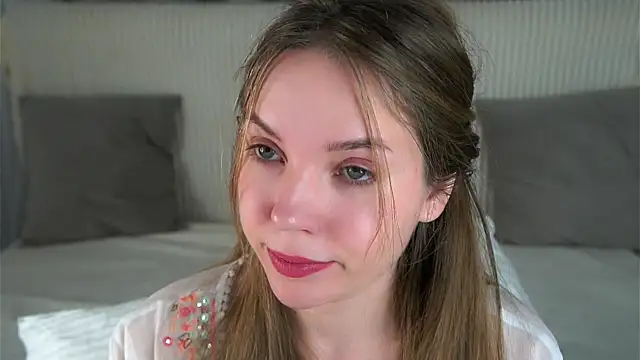 KarriBrownd online show from November 20, 2025, 2:34 am