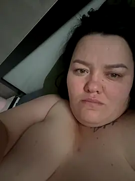 SunnyLeila2101 online show from October 21, 2025, 4:56 am