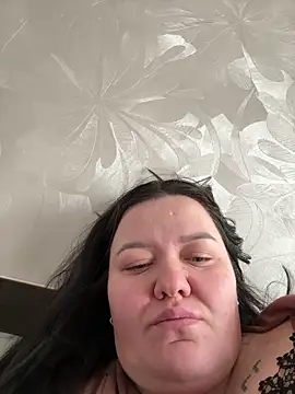 SunnyLeila2101 online show from December 22, 2025, 10:26 am