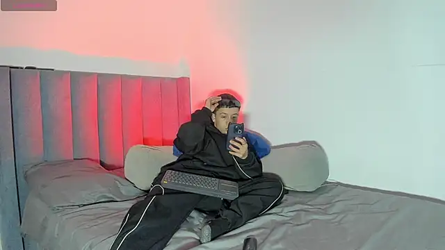 polvodeangelll online show from October 1, 2025, 2:49 am