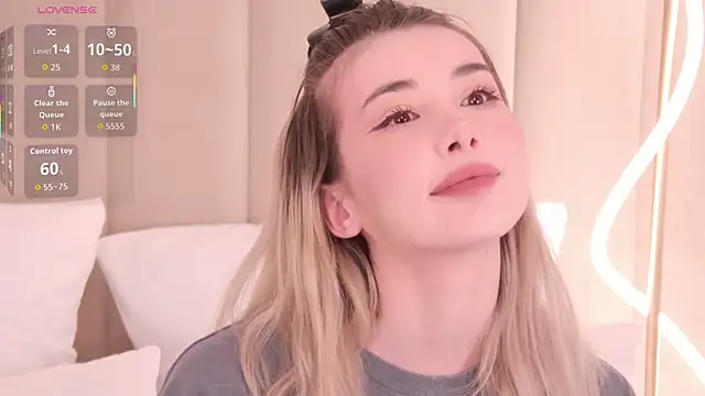 Snapshot of Nesolla chatting on February 26, 2026, 8:20 pm Nesolla online show from February 26, 2026, 8:20 pm