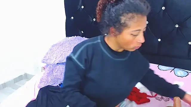 Snapshot of Gabi_Jhons_23 chatting on November 11, 2025, 9:15 am Gabi Jhons 23 online show from November 11, 2025, 9:15 am