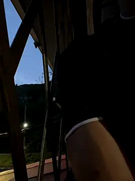 Snapshot of ArturoCardona_ chatting on October 17, 2025, 10:39 am ArturoCardona online show from October 17, 2025, 10:39 am