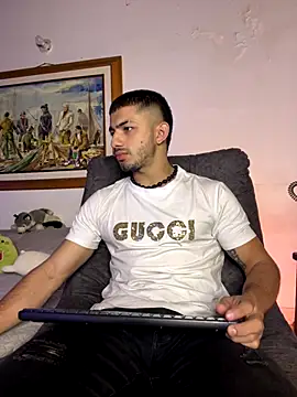 Snapshot of ArturoCardona_ chatting on November 26, 2025, 11:32 am ArturoCardona online show from November 26, 2025, 11:32 am