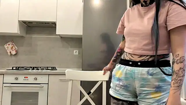 HighelikeGirl online show from February 16, 2026, 9:08 am