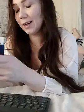  San Sara  online show from November 14, 2025, 5:33 am