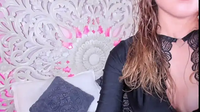 Odette bulgari online show from October 21, 2025, 11:09 am