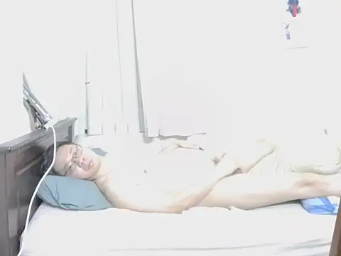 Snapshot of williamsmithb chatting on November 4, 2025, 11:58 am williamsmithb online show from November 4, 2025, 11:58 am