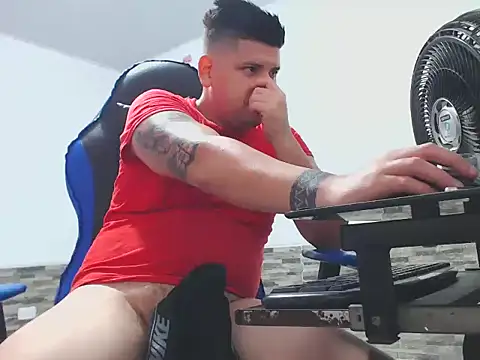 Snapshot of mister_cum1999 chatting on February 1, 2026, 8:01 am mister cum1999 online show from February 1, 2026, 8:01 am