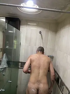   Damian    online show from October 16, 2025, 11:02 pm